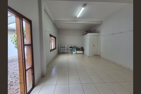 Casa para alugar com 500m², 4 quartos e 4 vagas