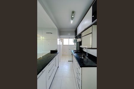 Apartamento à venda com 75m², 3 quartos e 2 vagas Apartamento à venda com 75m², 3 quartos e 2 vagasCozinha