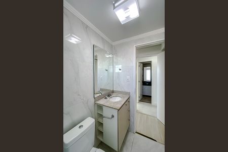 Apartamento à venda com 75m², 3 quartos e 2 vagas Apartamento à venda com 75m², 3 quartos e 2 vagasBanheiro da Suíte