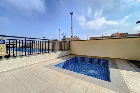 Apartamento à venda com 75m², 3 quartos e 2 vagasÁrea comum - Piscina
