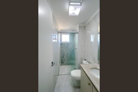 Apartamento à venda com 75m², 3 quartos e 2 vagas Apartamento à venda com 75m², 3 quartos e 2 vagasBanheiro da Suíte
