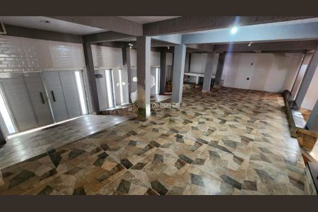Casa à venda com 404m², 5 quartos e 2 vagas Casa à venda com 404m², 5 quartos e 2 vagasFoto 05