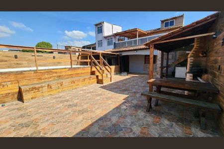Casa à venda com 404m², 5 quartos e 2 vagas Casa à venda com 404m², 5 quartos e 2 vagasFoto 21