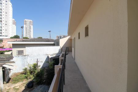 Área externa de kitnet/studio para alugar com 1 quarto, 24m² em Ferreira, São Paulo