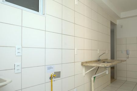 Apartamento para alugar com 46m², 2 quartos e 1 vagaCozinha e Área de Serviço