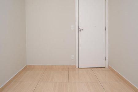 Quarto de apartamento para alugar com 2 quartos, 46m² em Jardim Jasmim, Nova Iguaçu