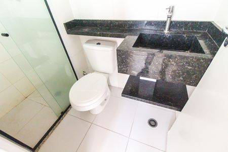 Apartamento para alugar com 33m², 2 quartos e sem vaga Apartamento para alugar com 33m², 2 quartos e sem vagaBanheiro