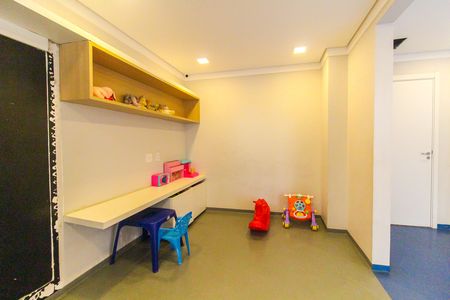 Apartamento para alugar com 33m², 2 quartos e sem vaga Apartamento para alugar com 33m², 2 quartos e sem vagaBrinquedoteca