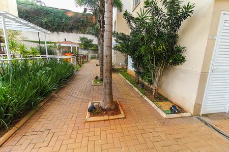 Apartamento para alugar com 33m², 2 quartos e sem vaga Apartamento para alugar com 33m², 2 quartos e sem vagaÁrea comum