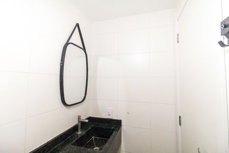 Apartamento para alugar com 33m², 2 quartos e sem vaga Apartamento para alugar com 33m², 2 quartos e sem vagaBanheiro