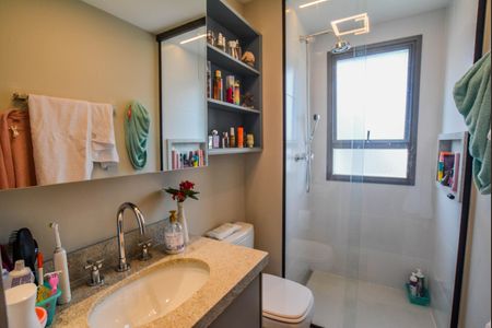 Apartamento à venda com 128m², 3 quartos e 3 vagasBanheiro da Suíte 1