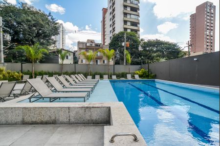 Apartamento à venda com 128m², 3 quartos e 3 vagasÁrea comum - Piscina