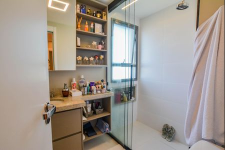 Apartamento à venda com 128m², 3 quartos e 3 vagasBanheiro da Suíte 2