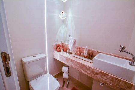 Apartamento à venda com 128m², 3 quartos e 3 vagasLavabo