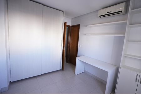 Apartamento para alugar com 135m², 3 quartos e 3 vagas