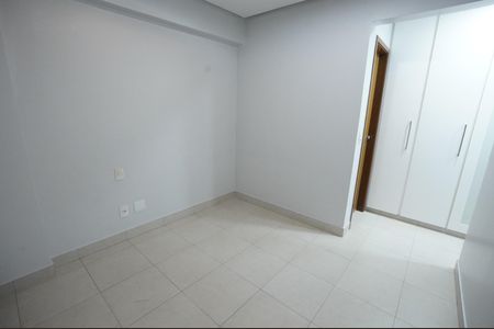 Apartamento para alugar com 135m², 3 quartos e 3 vagas