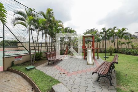 Apartamento à venda com 85m², 3 quartos e 2 vagas Apartamento à venda com 85m², 3 quartos e 2 vagasÁrea comum - Playground