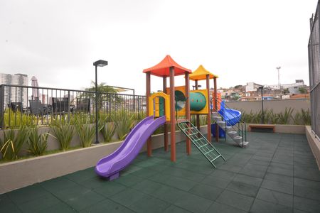 Apartamento para alugar com 40m², 2 quartos e sem vagaÁrea comum - Playground