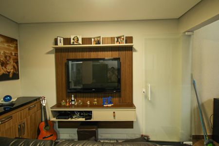 Casa à venda com 274m², 3 quartos e 6 vagas Casa à venda com 274m², 3 quartos e 6 vagasEdicula