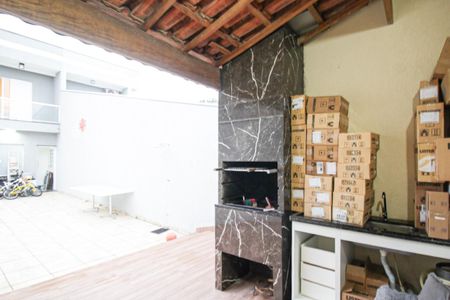 Casa à venda com 274m², 3 quartos e 6 vagas Casa à venda com 274m², 3 quartos e 6 vagasChurrasqueira