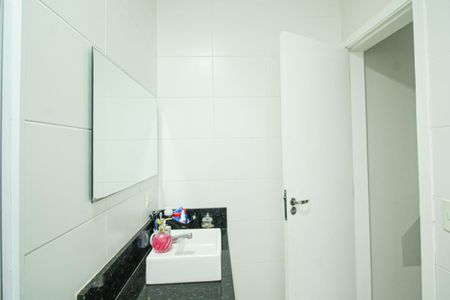 Casa à venda com 274m², 3 quartos e 6 vagas Casa à venda com 274m², 3 quartos e 6 vagasBanheiro da Suíte 3
