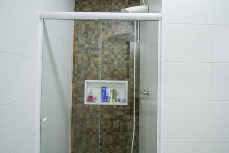 Casa à venda com 274m², 3 quartos e 6 vagas Casa à venda com 274m², 3 quartos e 6 vagasBanheiro da Suíte 1