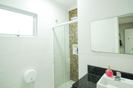 Casa à venda com 274m², 3 quartos e 6 vagas Casa à venda com 274m², 3 quartos e 6 vagasBanheiro da Suíte 3