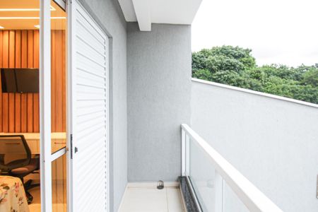 Casa à venda com 274m², 3 quartos e 6 vagas Casa à venda com 274m², 3 quartos e 6 vagasSacada da suíte 2