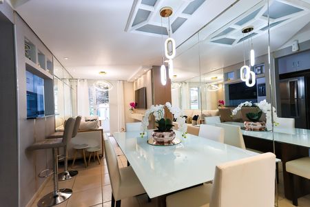 Apartamento à venda com 72m², 3 quartos e 2 vagas Apartamento à venda com 72m², 3 quartos e 2 vagasSala