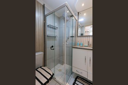 Apartamento à venda com 72m², 3 quartos e 2 vagas Apartamento à venda com 72m², 3 quartos e 2 vagasBanheiro da Suíte