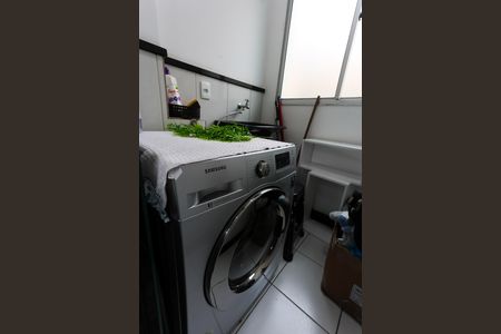 Apartamento à venda com 72m², 3 quartos e 2 vagas Apartamento à venda com 72m², 3 quartos e 2 vagasÁrea de Serviço
