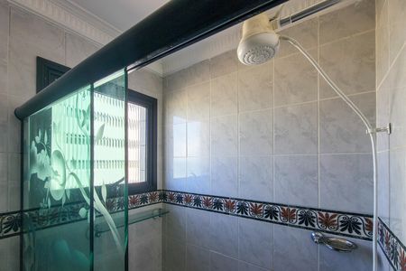 Apartamento para alugar com 85m², 2 quartos e 1 vaga Apartamento para alugar com 85m², 2 quartos e 1 vagaBanheiro da Suíte