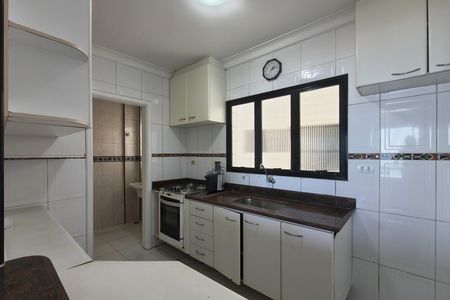 Apartamento para alugar com 85m², 2 quartos e 1 vaga Apartamento para alugar com 85m², 2 quartos e 1 vagaCozinha