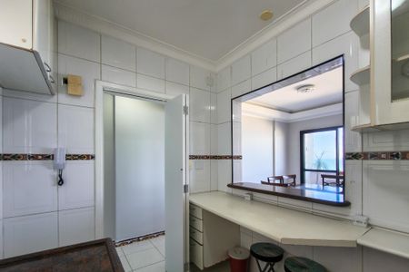 Apartamento para alugar com 85m², 2 quartos e 1 vaga Apartamento para alugar com 85m², 2 quartos e 1 vagaCozinha
