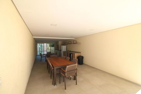 Apartamento à venda com 66m², 2 quartos e 1 vagaÁrea Comum