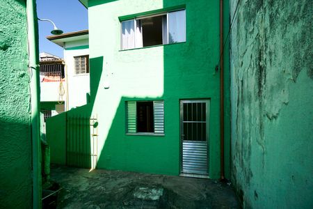 Casa de condomínio para alugar com 45m², 1 quarto e 1 vagaEntrada