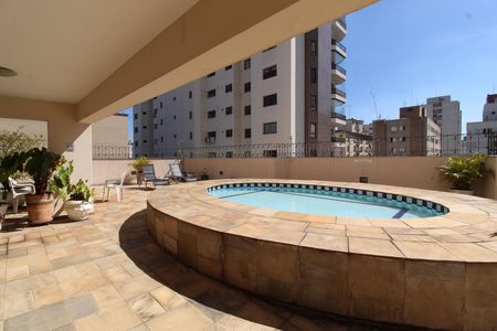 Apartamento à venda com 75m², 2 quartos e 1 vagaÁrea Comum - Piscina
