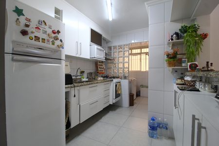 Apartamento à venda com 75m², 2 quartos e 1 vagaCozinha e Área de Serviço