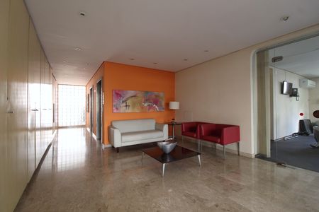 Apartamento à venda com 75m², 2 quartos e 1 vagaHall Social