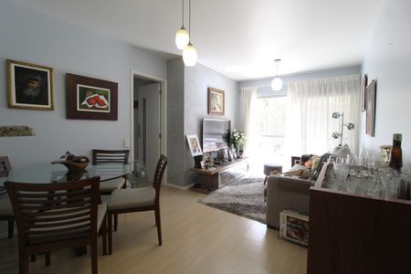 Sala de apartamento à venda com 2 quartos, 75m² em Itaim Bibi, São Paulo