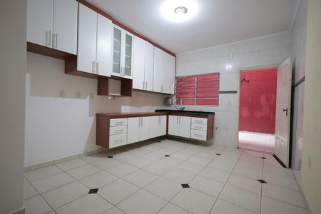 Cozinha de casa para alugar com 3 quartos, 135m² em Vila Mazzei, Santo André