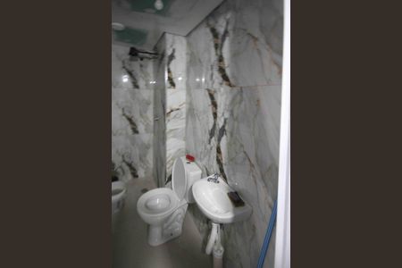 Apartamento para alugar com 35m², 2 quartos e sem vaga Apartamento para alugar com 35m², 2 quartos e sem vagaBanheiro