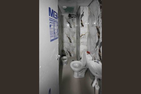 Apartamento para alugar com 35m², 2 quartos e sem vaga Apartamento para alugar com 35m², 2 quartos e sem vagaBanheiro