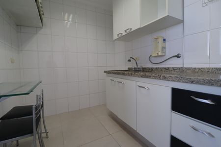 Apartamento para alugar com 55m², 2 quartos e 1 vagaCozinha