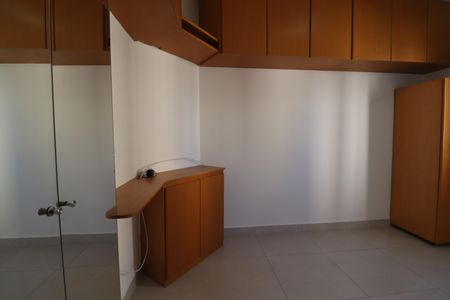 Apartamento para alugar com 55m², 2 quartos e 1 vagaQuarto 1