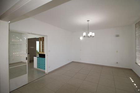 Sala de casa à venda com 5 quartos, 306m² em Jardim São Paulo, São Paulo