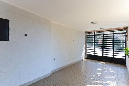 Garagem de casa à venda com 4 quartos, 193m² em Jardim Sao Paulo(zona Norte), São Paulo