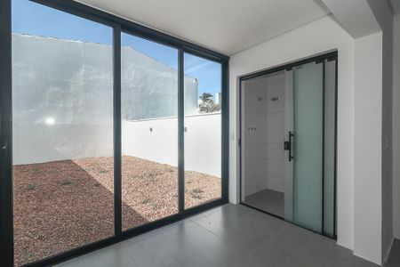 Sala / cozinha de casa para alugar com 3 quartos, 132m² em São Sebastião, Porto Alegre