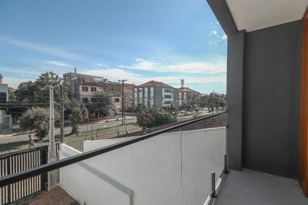 Casa para alugar com 132m², 3 quartos e 4 vagasVaranda