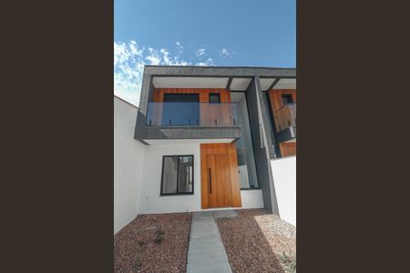 Casa para alugar com 132m², 3 quartos e 4 vagasFachada
